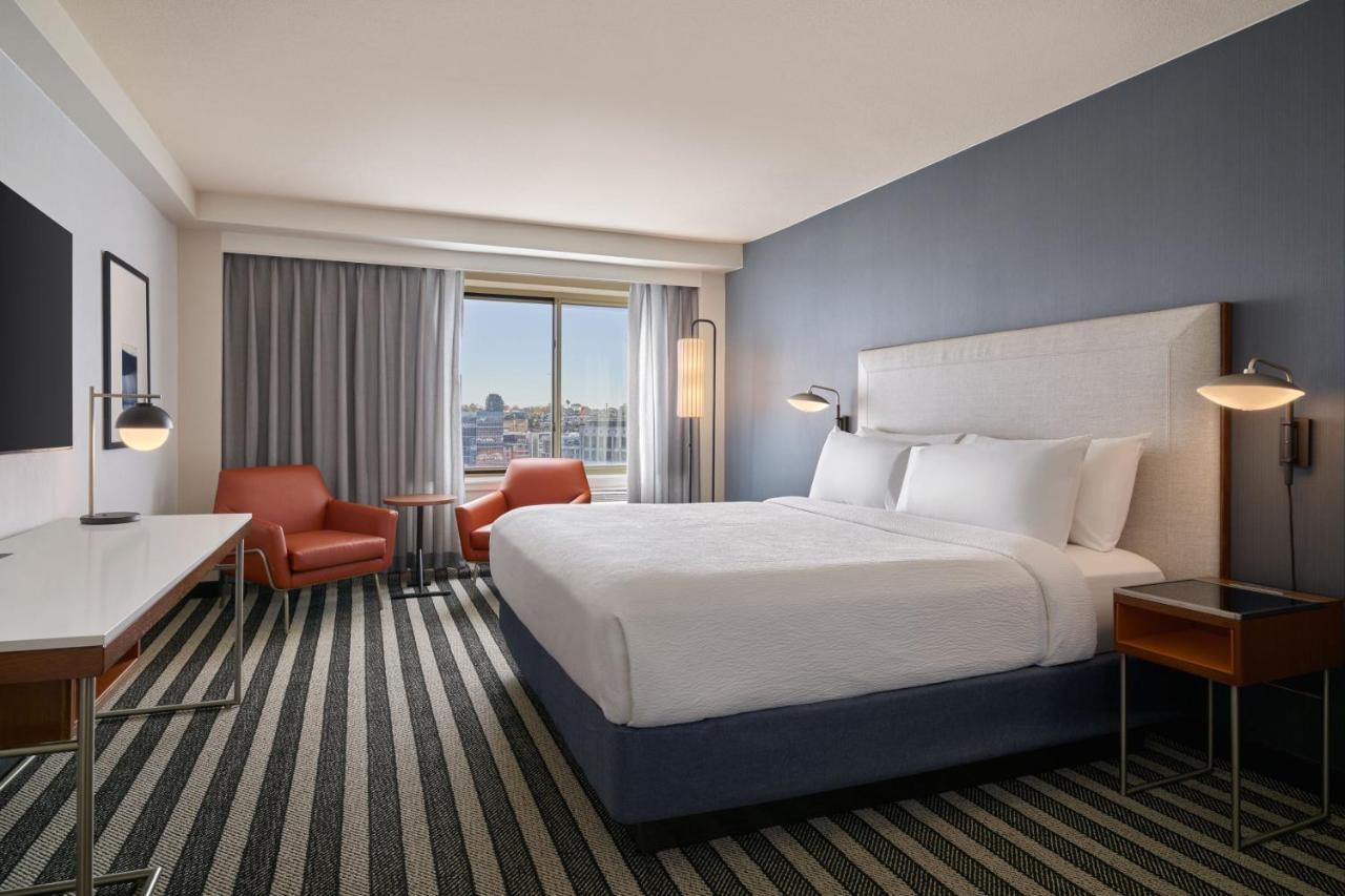 Hotel Courtyard Culver Angeles 4*